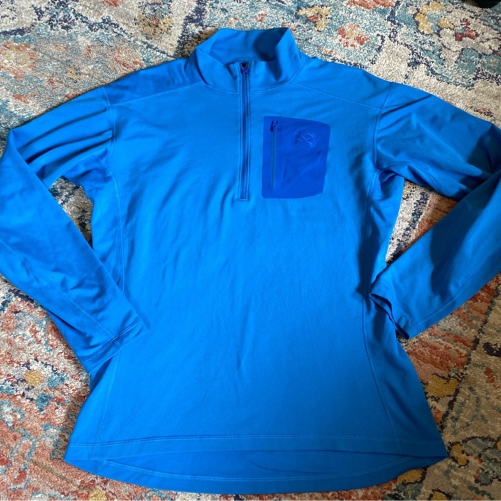 Arc’teryx quarter zip blue men’s pull over shirt